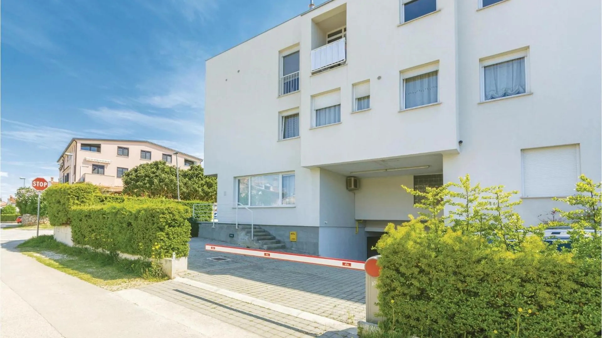 1 Bedroom Lovely Apartment In Rovinj